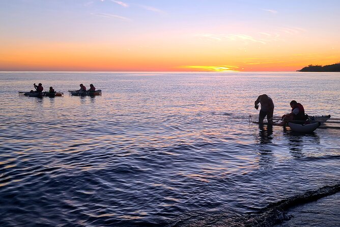 Sunset/Glow Clear Kayak Tour in Olowalu - Key points at a glance