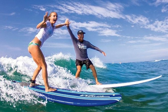 Surf with ALOHA SURF SCHOOL - Key points at a glance