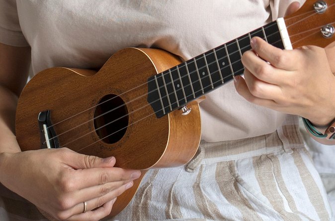 Ukulele Lesson on Maui (Basics) - What the $25 price really buys you