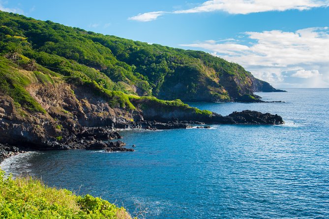 Ultimate Hana Full-Day Adventure Tour - Hiking into old Hawaii