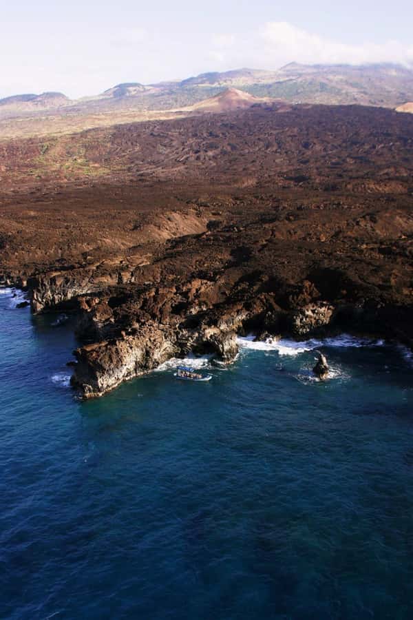Wailea-Makina: Sea Caves, Molokini Snorkel & Turtle Town - Why the Kanaio Coast makes this more than a Molokini trip