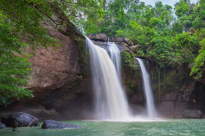 Waterfall, #1 On The Road to Hana, With Chocolate tour Historical - Key Points To Know Before You Book
